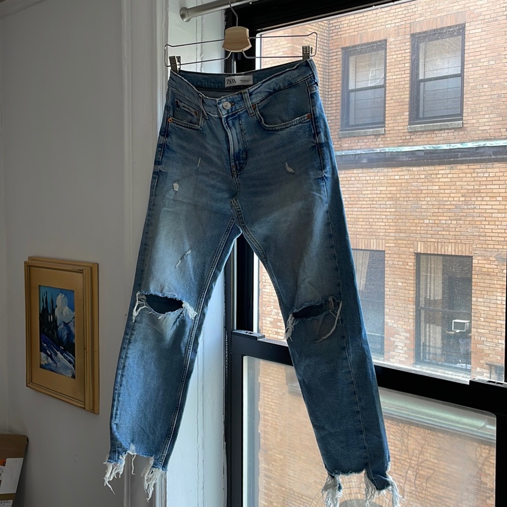 ZARA - Size 4; Light Wash Distressed Jeans
